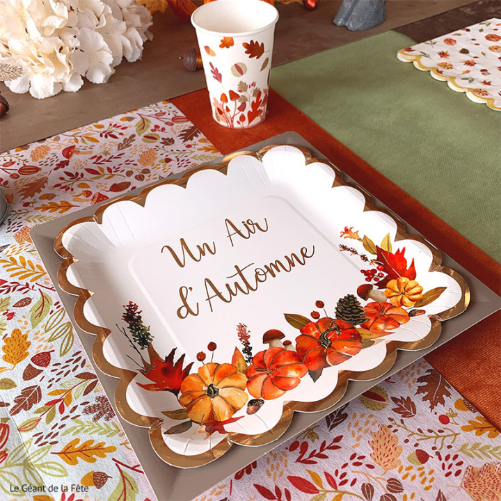 Lot De 48 Assiettes En Carton Motif Automne - 17.8 Cm - 4 Designs (citrouille, érable, Glands, Feuilles) - Pour Fête, Thanksgiving, Mariage