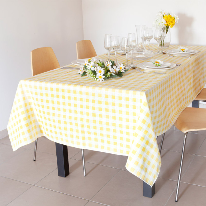 Nappe - Vichy - 1.40 x 2.40 m - Jaune | Le Géant de la Fête